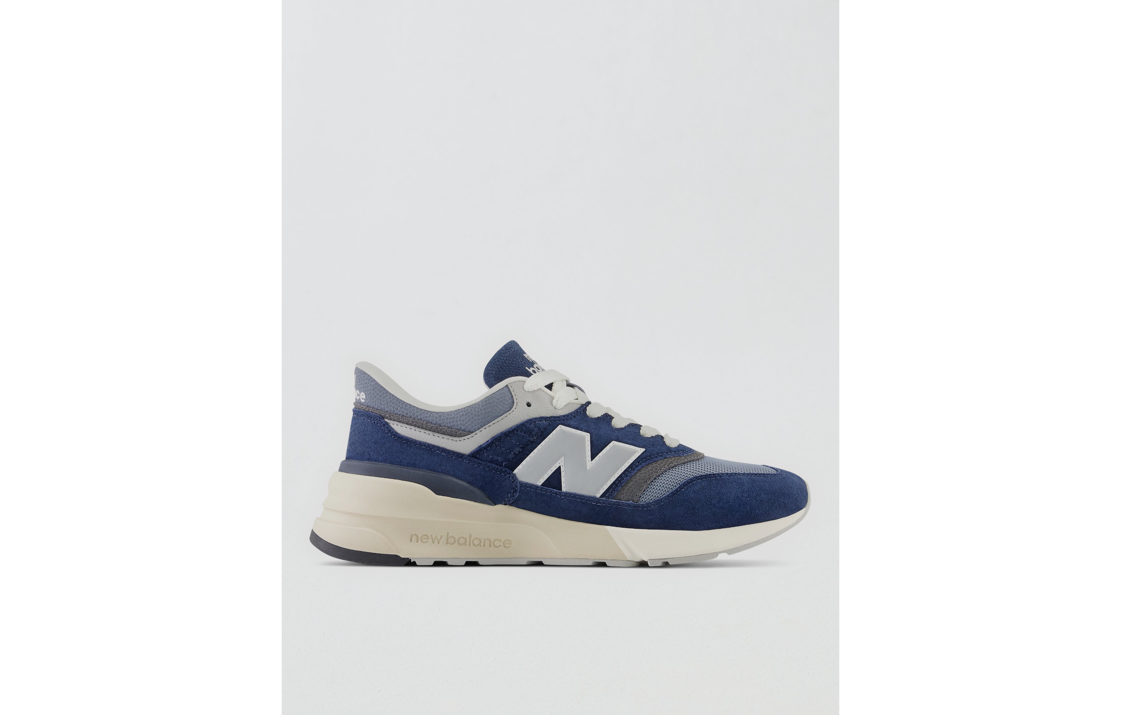 New Balance Men's 997R Sneaker