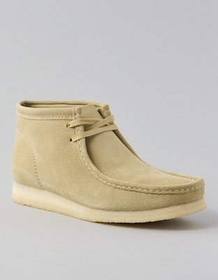 Clarks wallabees store boots mens