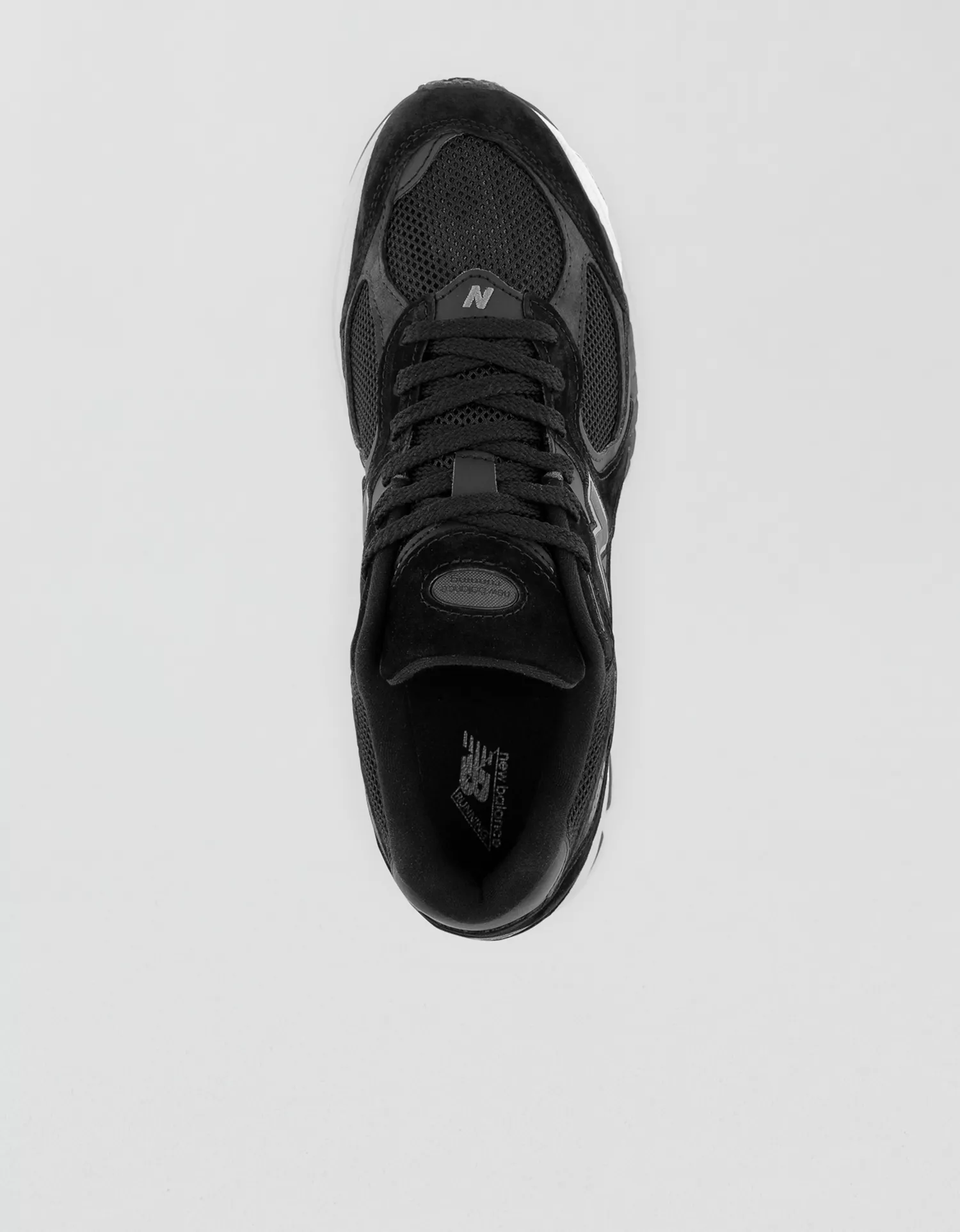 New Balance Men's 2002R Sneaker - thumbnail 2