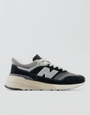 New Balance Men's 997H Sneaker