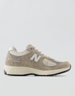 New Balance Men's 2002R Sneaker