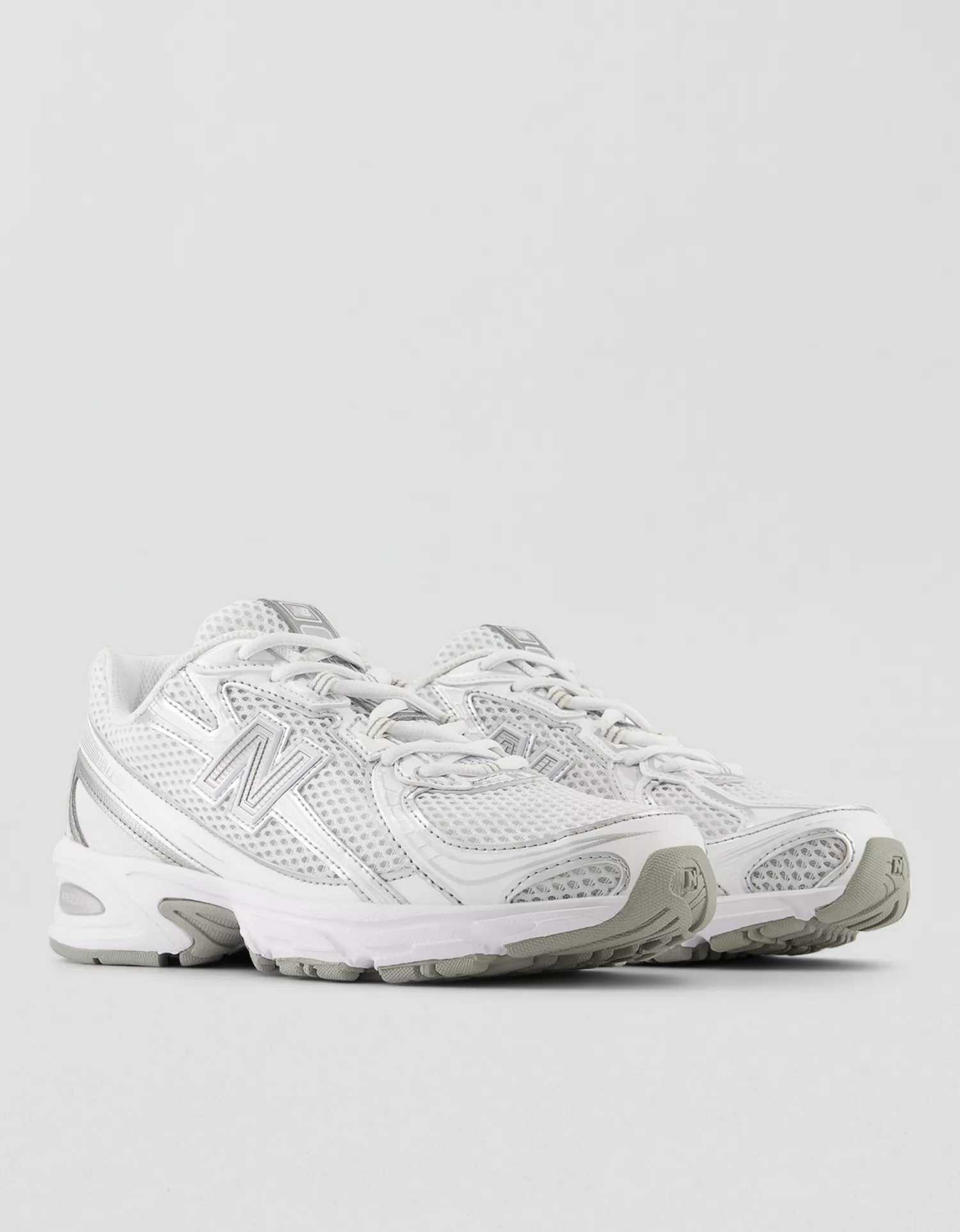 New Balance Men's 740 Sneaker - thumbnail 10