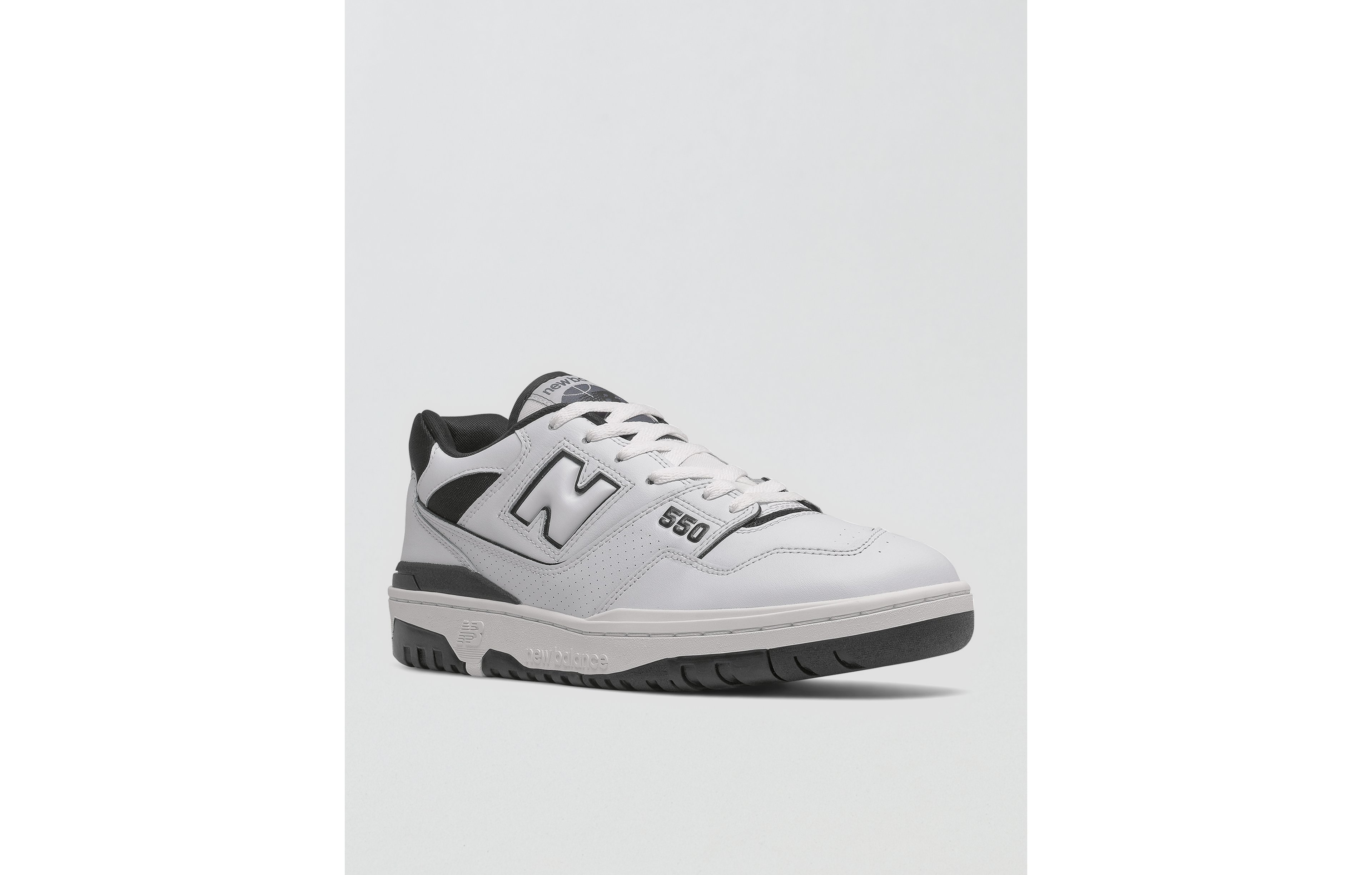 New Balance Men's 550 Sneaker