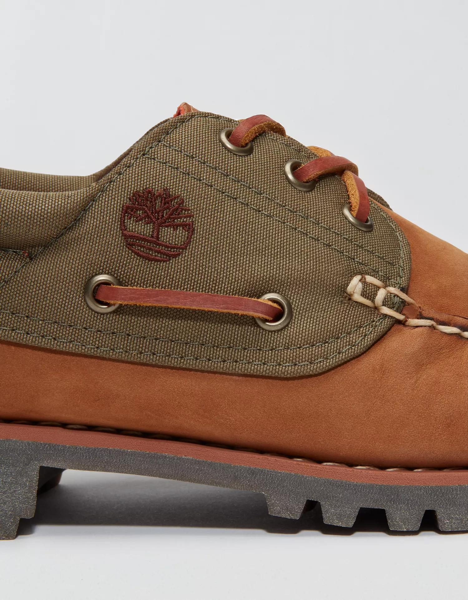 Timberland® Authentic 3-Eye Lug Handsewn Boat Shoe - thumbnail 2