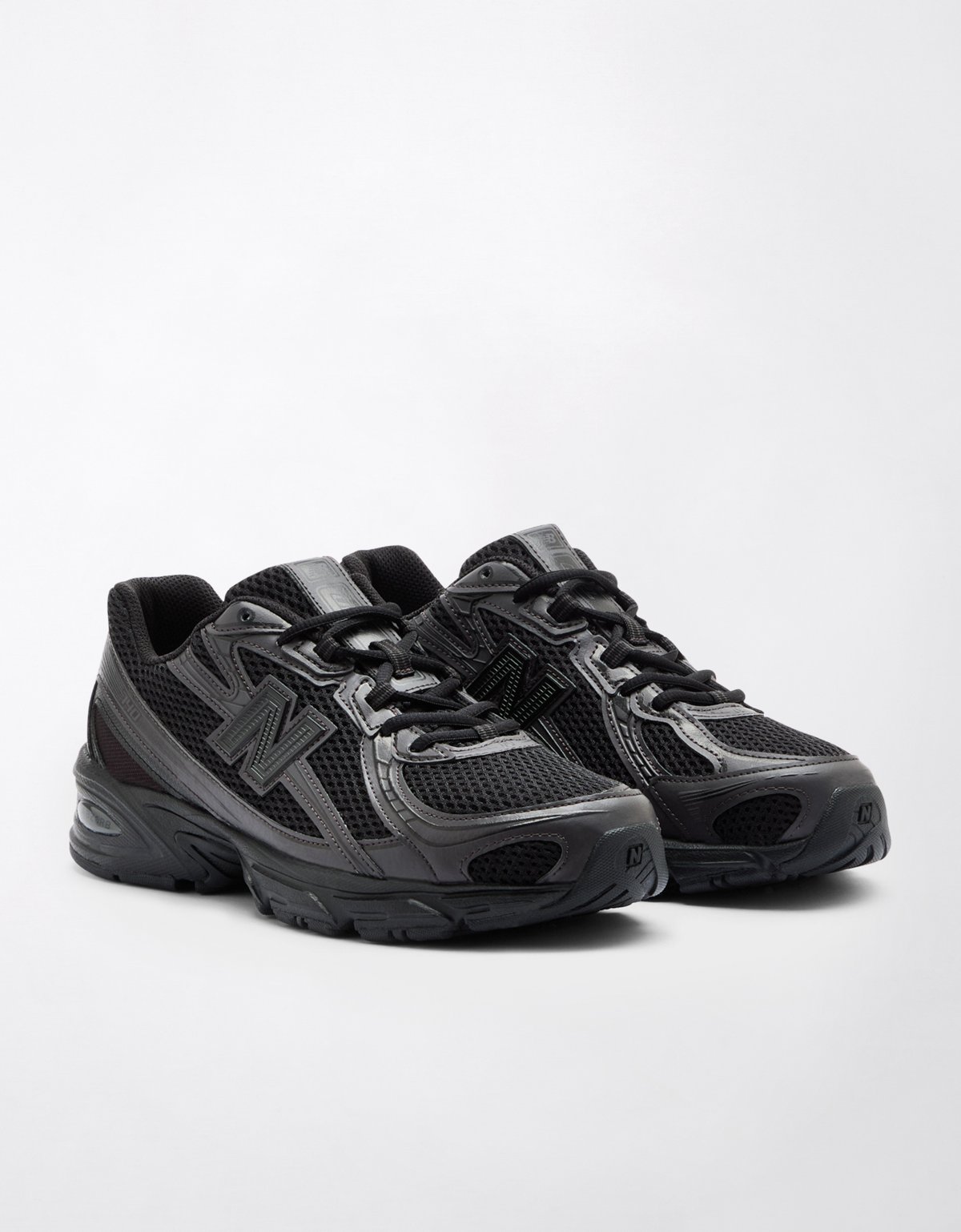 New Balance Men's 740 Sneaker - image 3