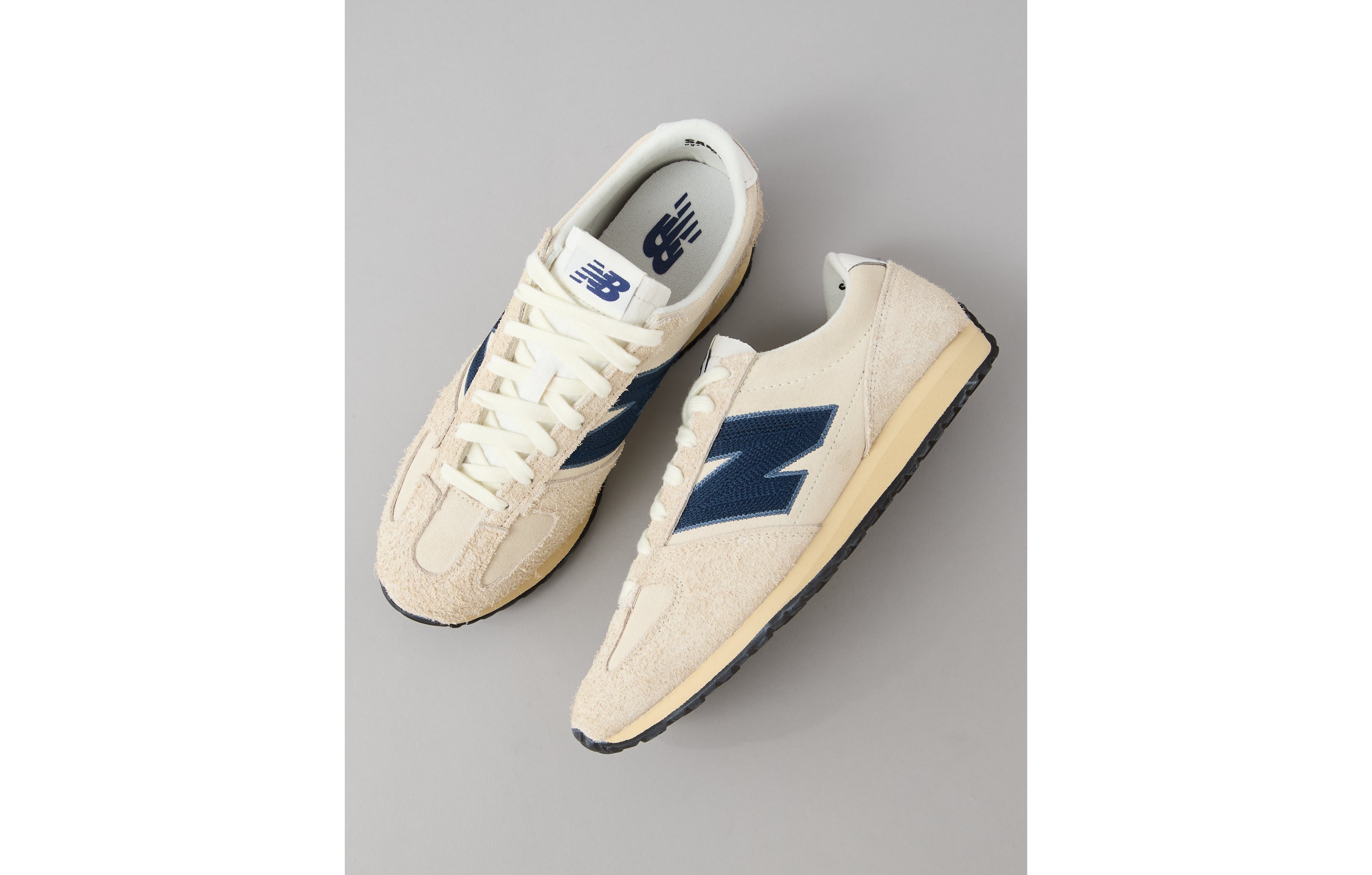 New Balance Men's 471 Sneaker