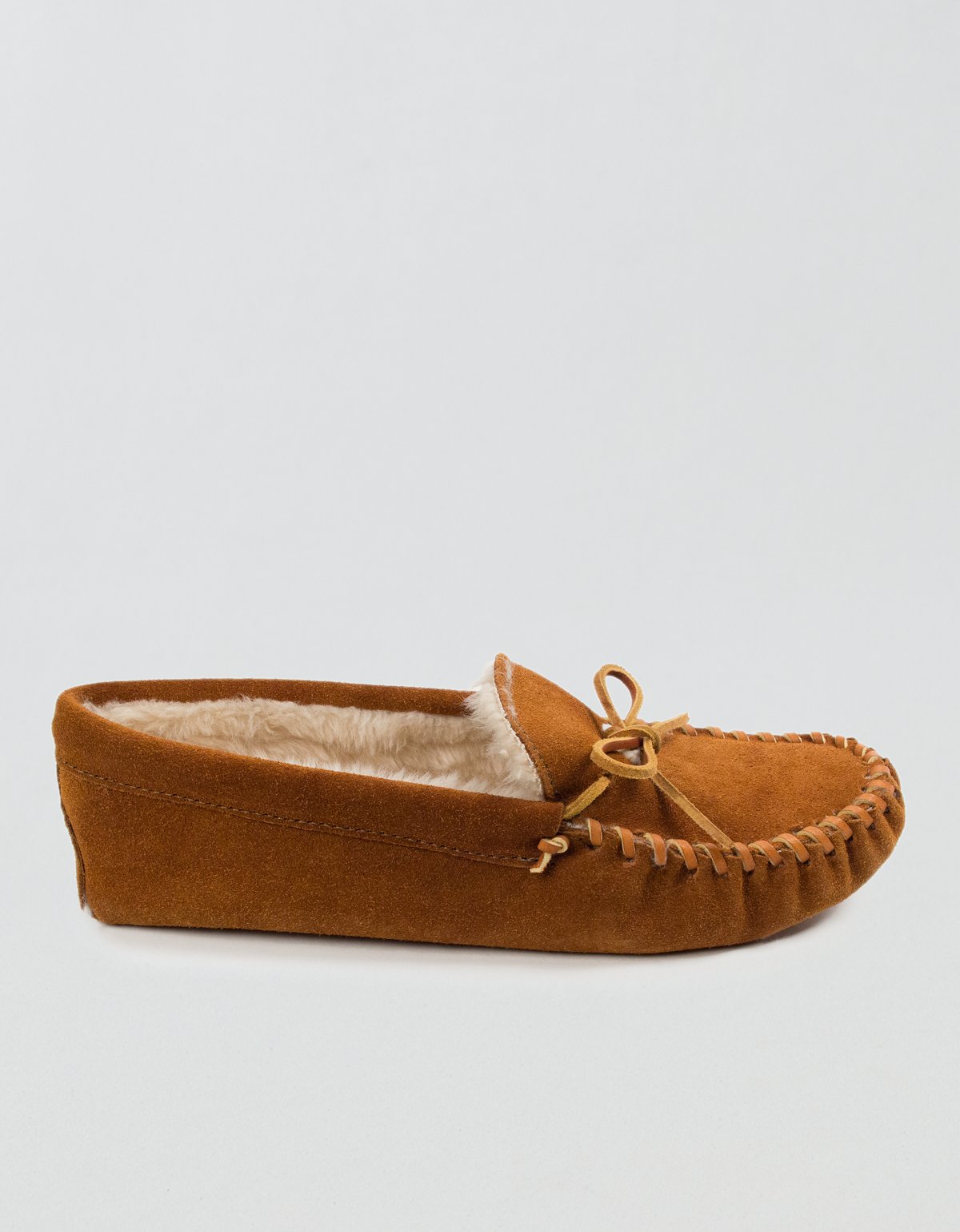 Minnetonka Pile-Lined Soft Sole Moccasin Slipper - image 3