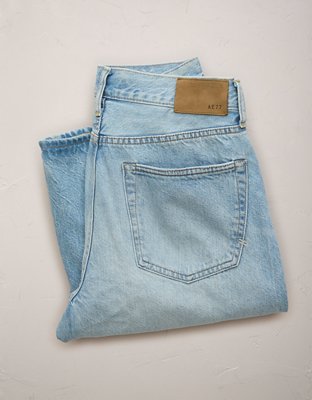 AE77 Premium Ripped Mom Jean