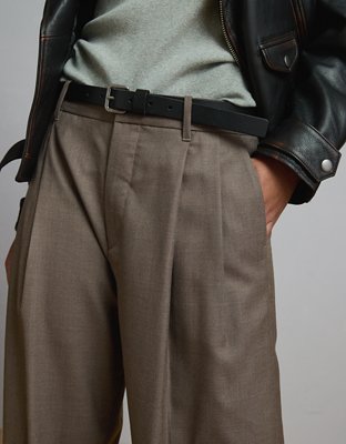 AE77 Premium Pleated Trouser