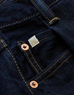 AE77 Premium Pleated Barrel Jean