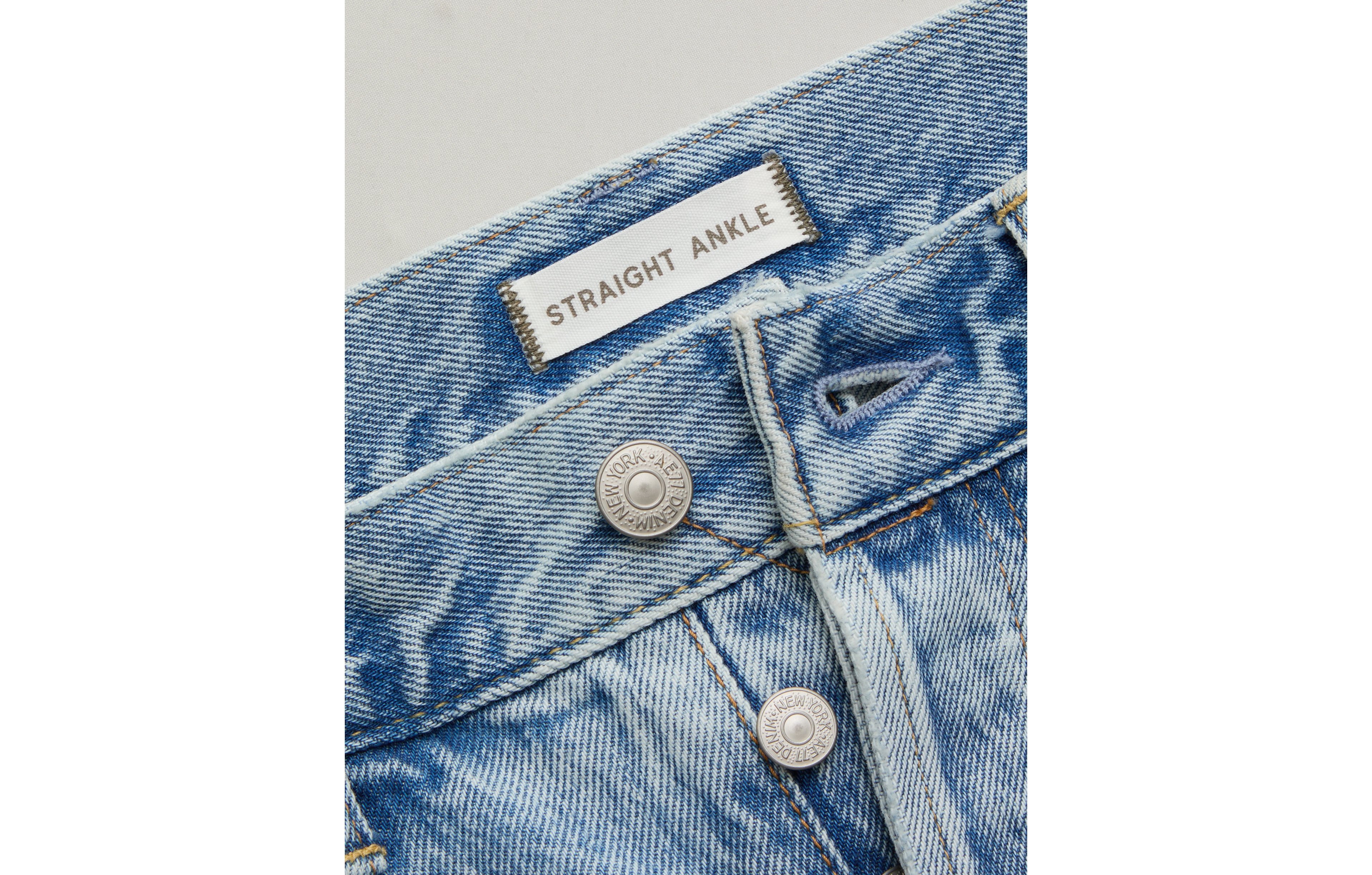 AE77 Premium Straight Ankle Jean
