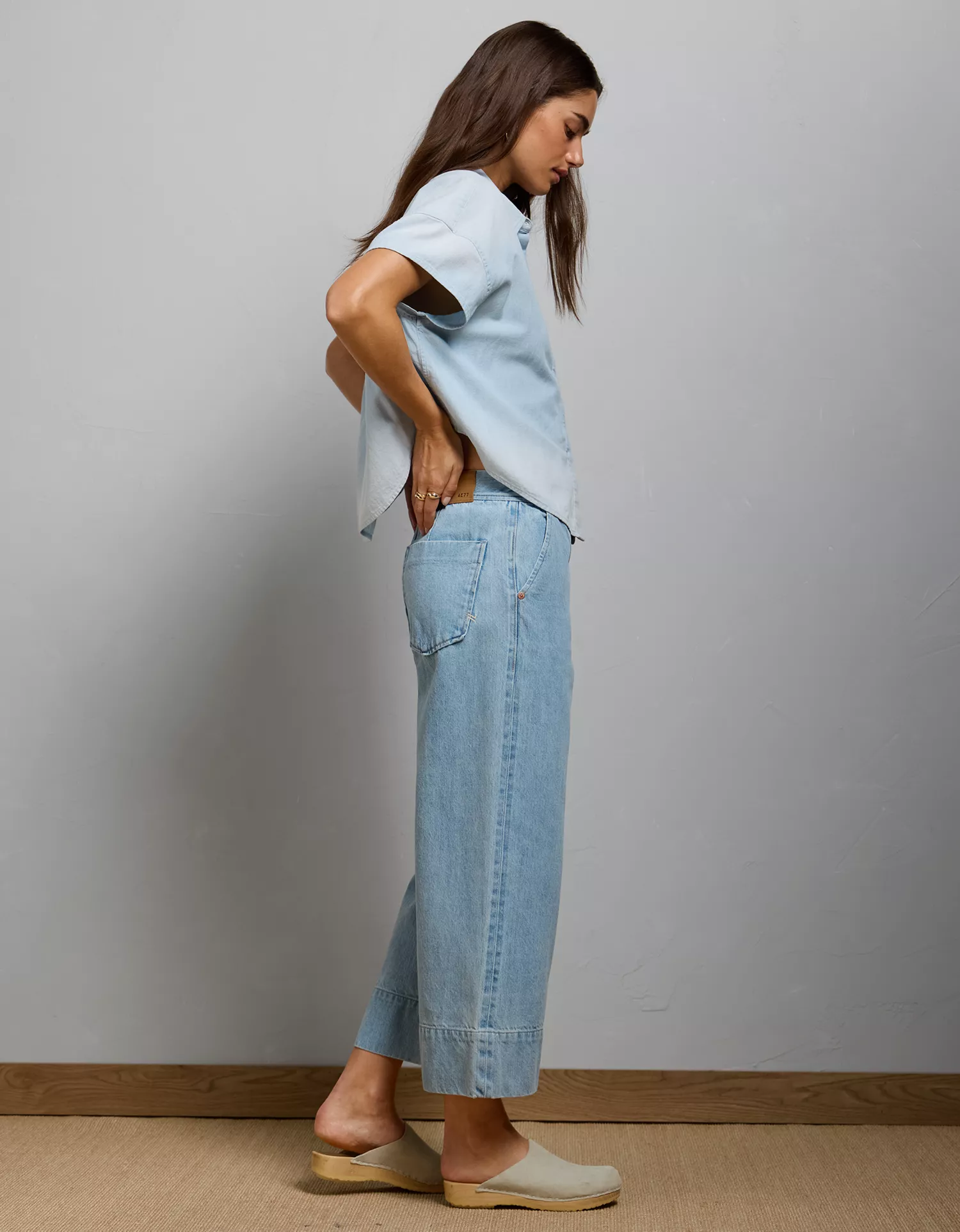 AE77 Premium Wide Crop Cuff Jean - thumbnail 5