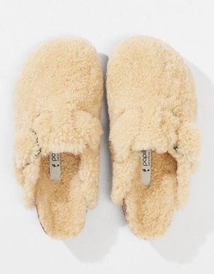 american eagle clogs