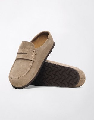 Birkenstock Naples Suede Clog | American Eagle