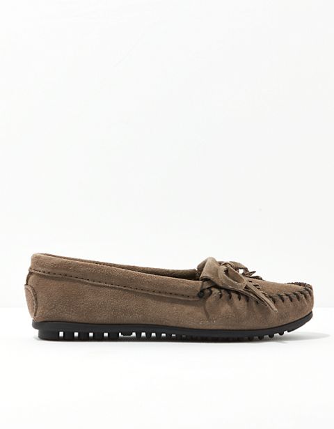 American Eagle Minnetonka Kilty Suede Moccasin