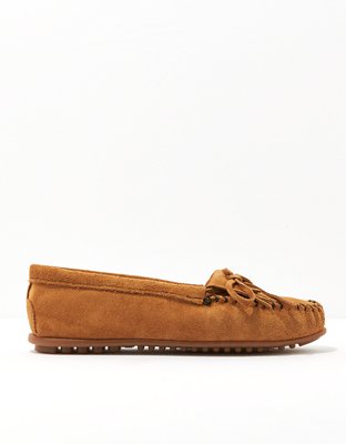 Minnetonka Kilty Suede Moccasin, Taupe | American Eagle Outfitters