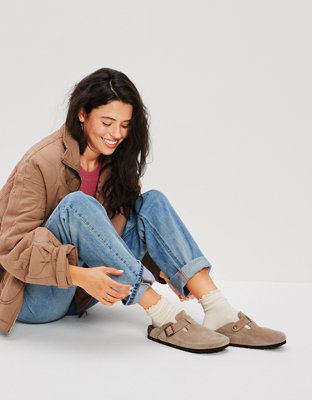 Oversized Blazer + Birkenstock Clogs Outfit