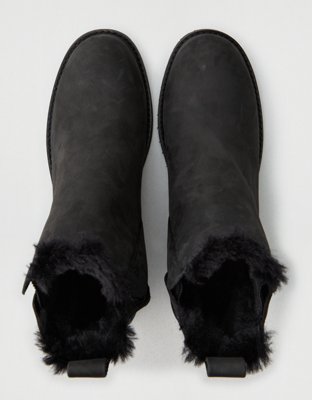 american eagle fur boots