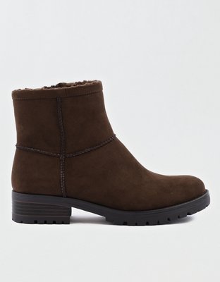 Aeo clearance cozy boot