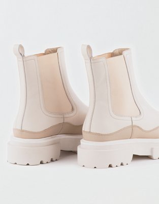 Seychelles Women's Savor the Moment Chelsea Boot