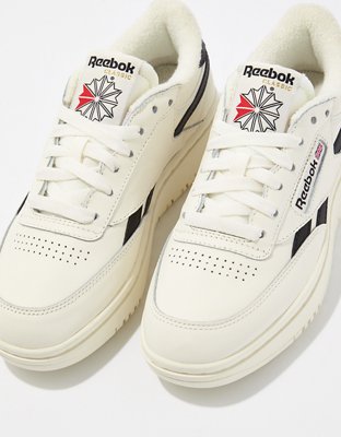 Does Reebok Sell in America Eagle Store?