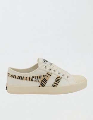 Safari sneaker clearance