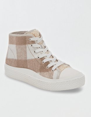 Dolce Vita Veola Plush Sneaker