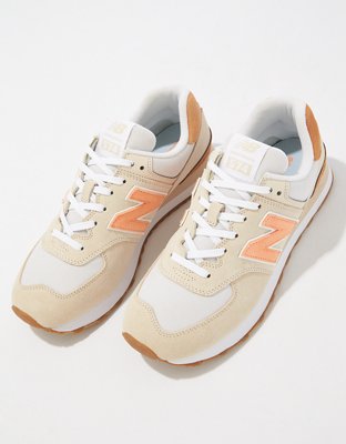 New Balance Women's 574 Sneaker