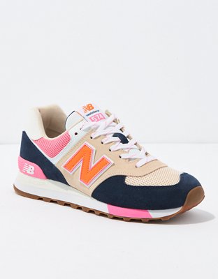 New Balance Women's 574 Sneaker