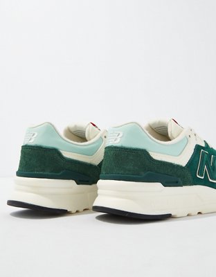 New Balance Women's 997H Sneaker
