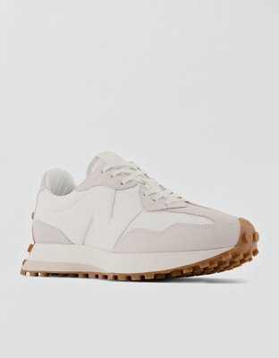 New Balance Women's 327 Sneaker