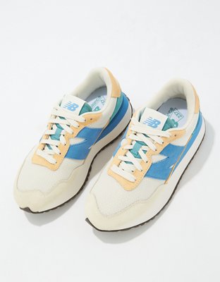 New Balance Women's 237 Sneaker