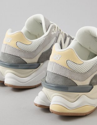 New Balance Women's 9060 Sneaker