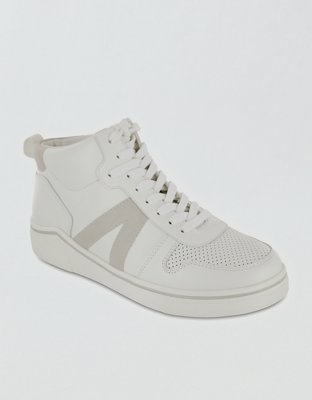 MIA Gio Sneaker