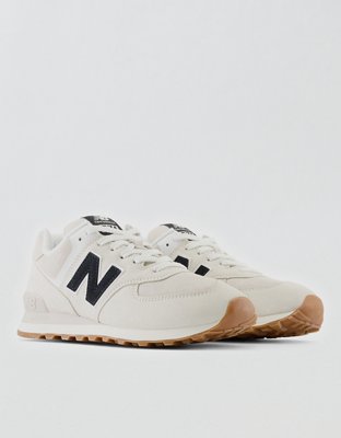 New Balance Women's 574 Sneaker
