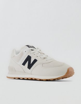 New Balance Women's 574 Sneaker