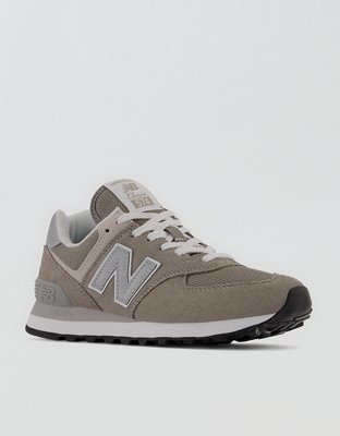 New Balance Women's 574 Sneaker