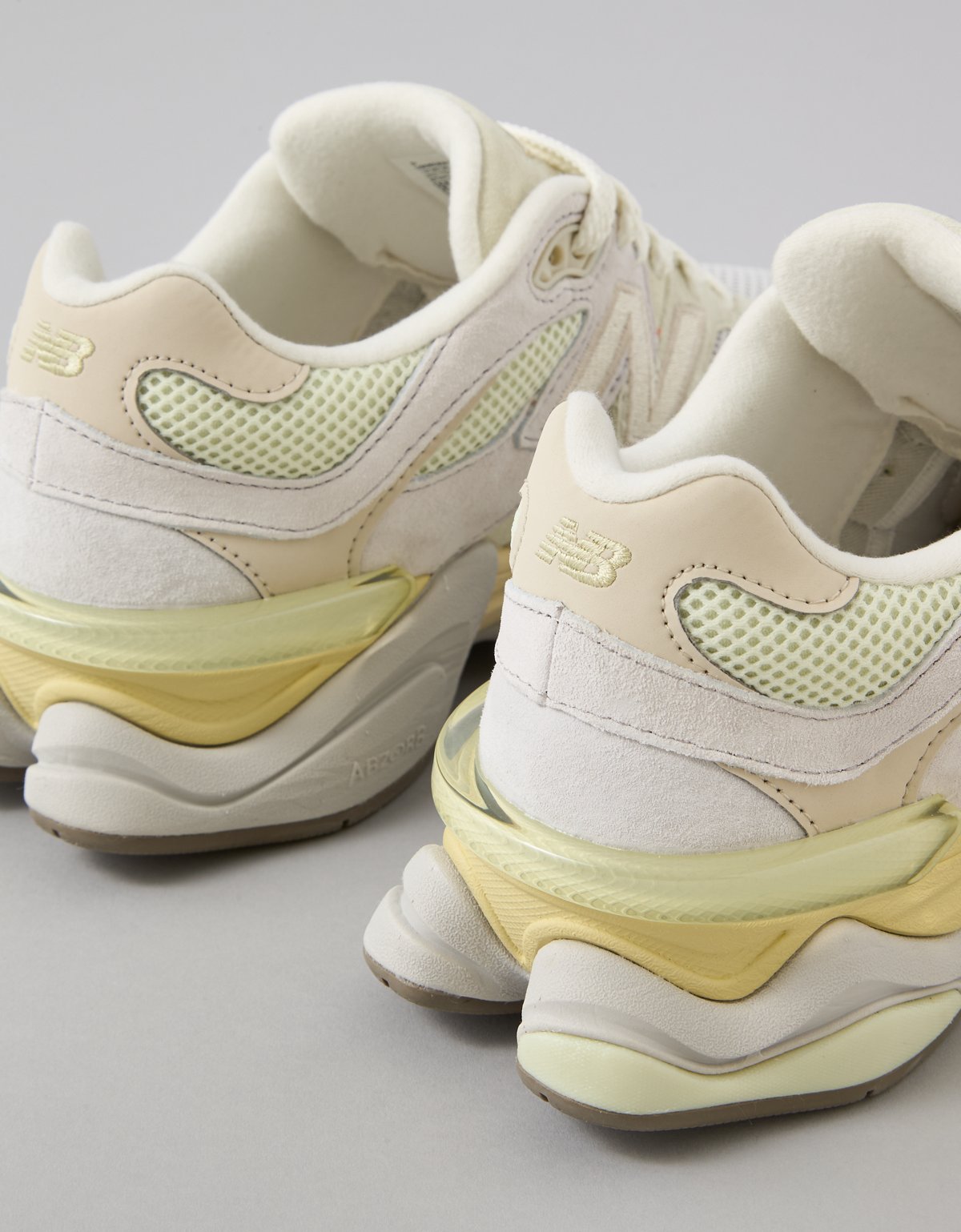 New Balance 9060 Sneaker - image 4