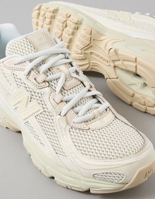 New Balance Women's 740 Sneaker