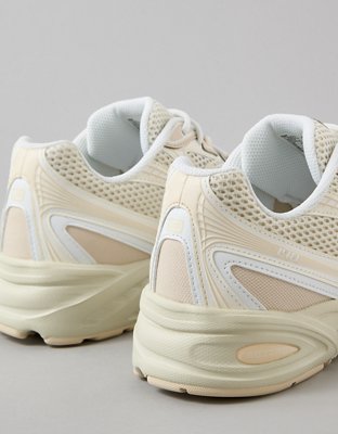 New Balance Women's 740 Sneaker