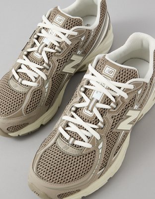 New Balance Women's 740 Sneaker