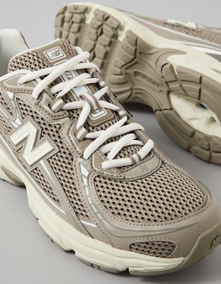 New Balance Women's 740 Sneaker