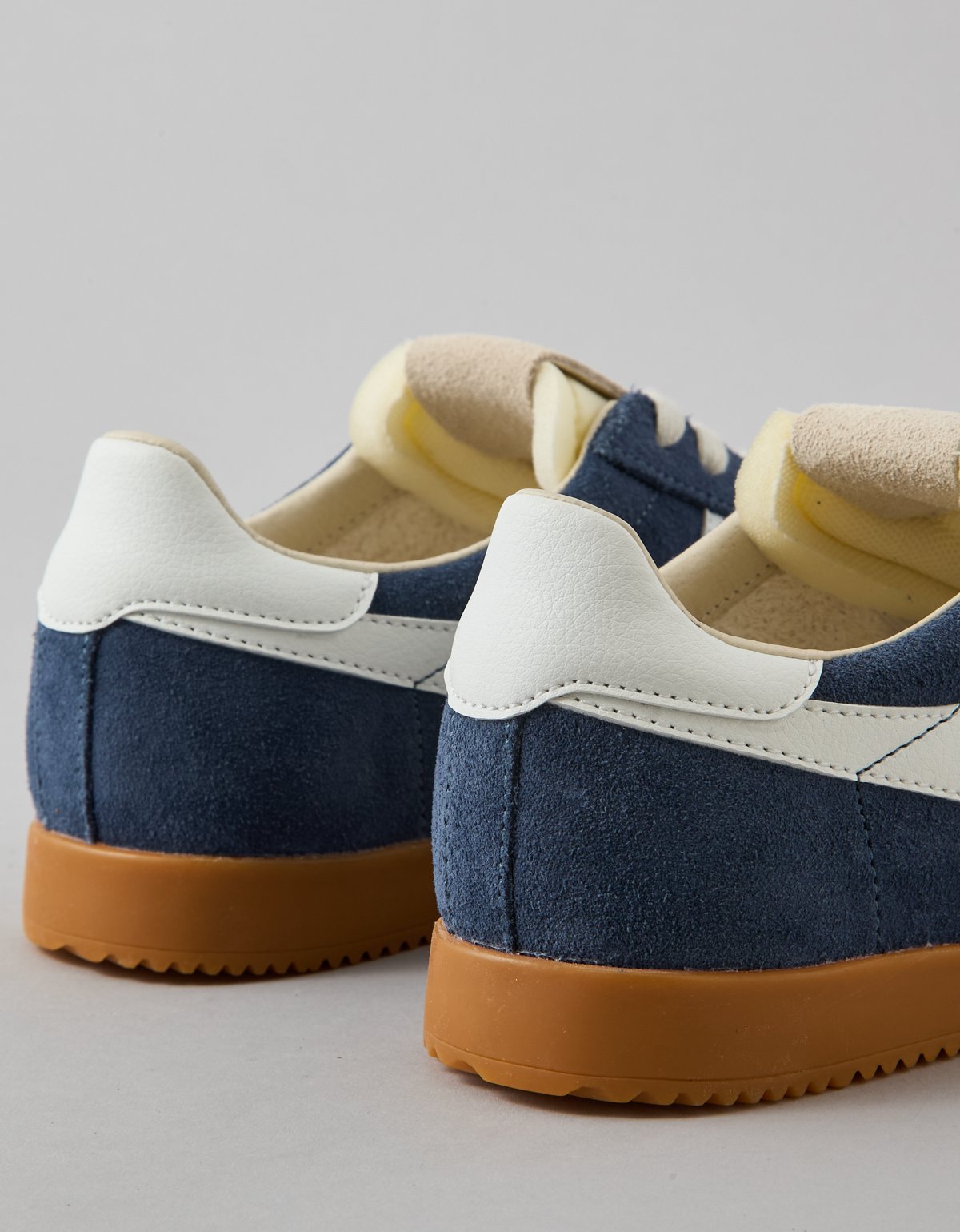 Gola Elan Sneaker - image 4