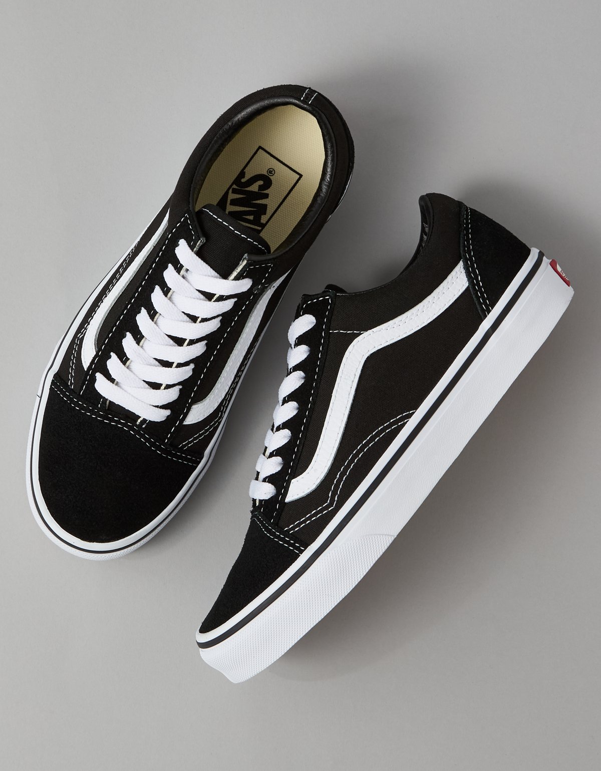 Vans Old Skool Sneaker - image 2
