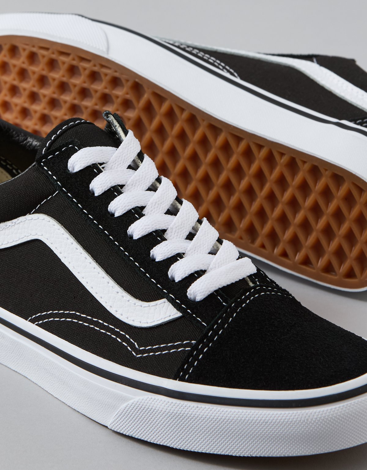 Vans Old Skool Sneaker - image 3