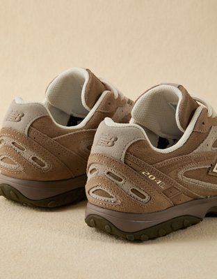 New Balance 204L Sneaker