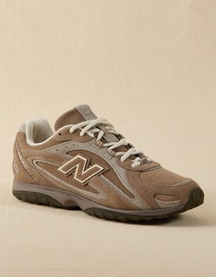 New Balance 204L Sneaker