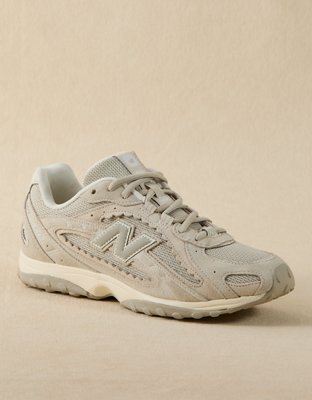 New Balance 204L Sneaker