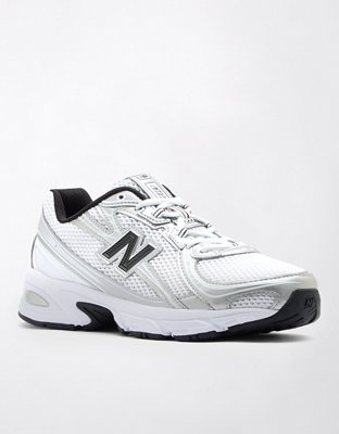 New Balance Women's 740 Sneaker