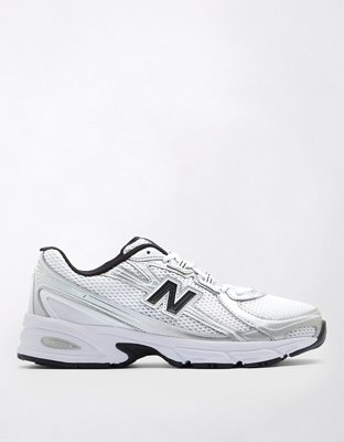 New Balance Women's 740 Sneaker